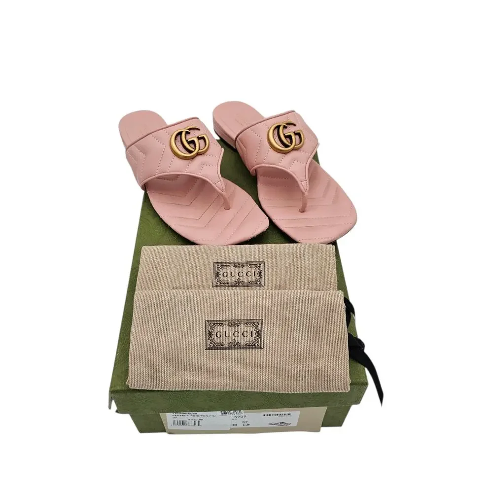 Gucci GG Marmont Flat Thong Sandal Pink Quilted Leather Gold Square Size 37 US 7
